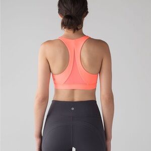 🍊Lululemon Invigorate Pop Orange Sports Bra -Size 8